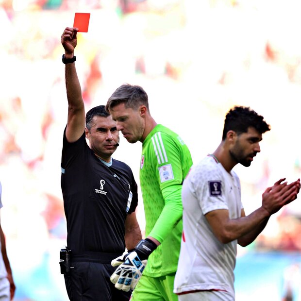 صحنهای که سرنوشت بازی ایران - ولز را تغییر داد