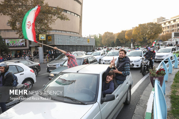 مردم ایران پس از برد تیم ملی فوتبال ایران مقابل تیم ملی فوتبال ولز به خیابان‌ها آمدند و جشن پیروزی و شادمانی پرداختند