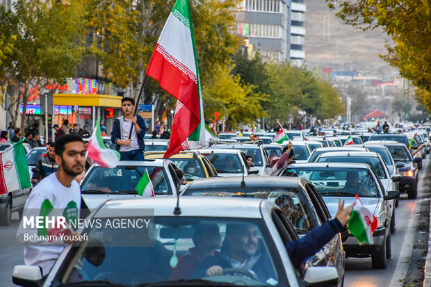 خوشحالی مردم اراک بعد از برد ایران