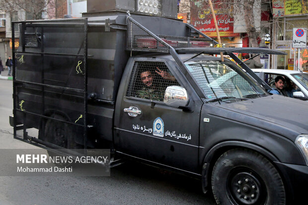 شادی مردم اردبیل پس از پیروزی ایران مقابل ولز