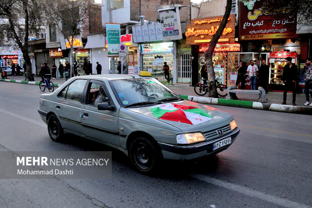 شادی مردم اردبیل پس از پیروزی ایران مقابل ولز