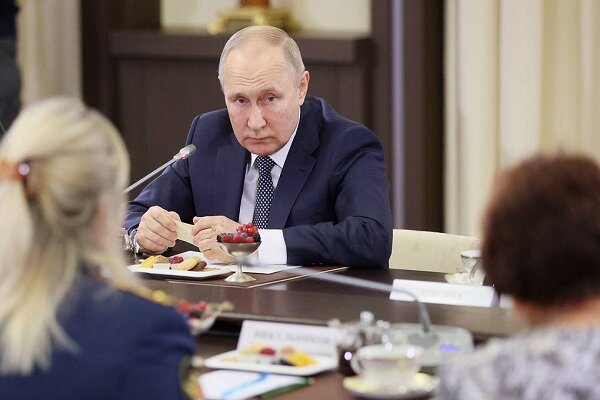پوتین قانون بودجه روسیه را امضا کرد