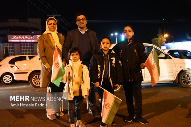 شادی مردم بیرجند پس از پیروزی ایران مقابل ولز