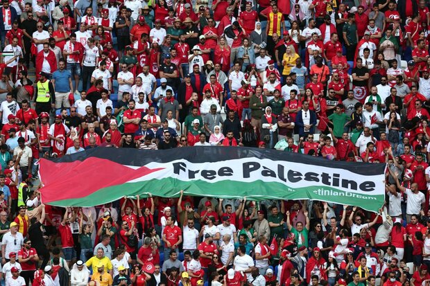 حمایت گسترده تونسی‎ها از فلسطین در جریان جام‌جهانی + فیلم وتصاویر