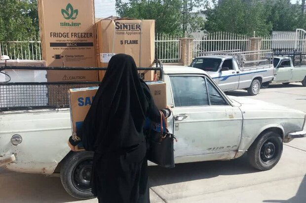 ۱۰۱ نوعروس با حمایت کمیته امداد برازجان زندگی خود را آغاز کردند ۱۰۱ نوعروس با حمایت کمیته امداد برازجان زندگی خود را آغاز کردند