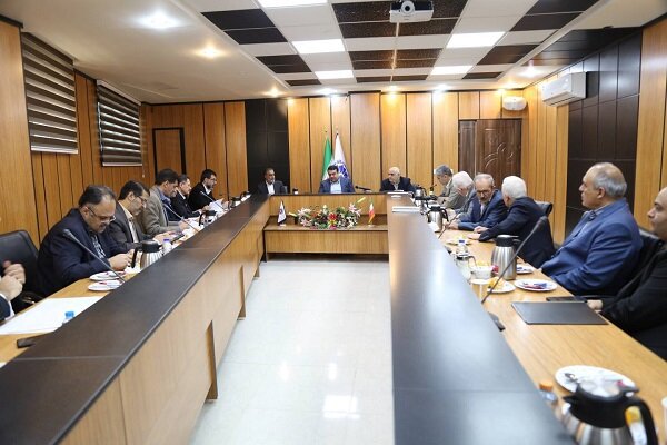 خدمت رسانی به بخشهای صنعت و بازرگانی با بانکداری جامع و شرکتی