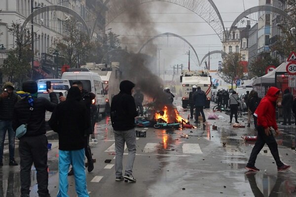 شورش و ناآرامی در بروکسل پس از باخت تیم ملی فوتبال بلژیک