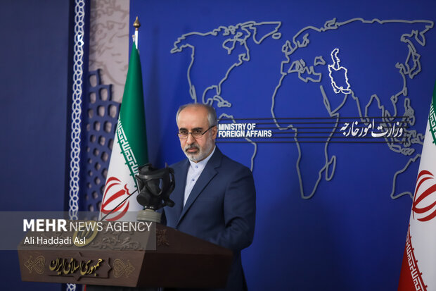 Tahran: İran'a ait 3 ada müzakere edilemez 