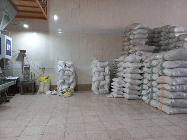 تخصیص بیش از ۵۶۰۰ تن برنج و شکر در سال گذشته به استان زنجان