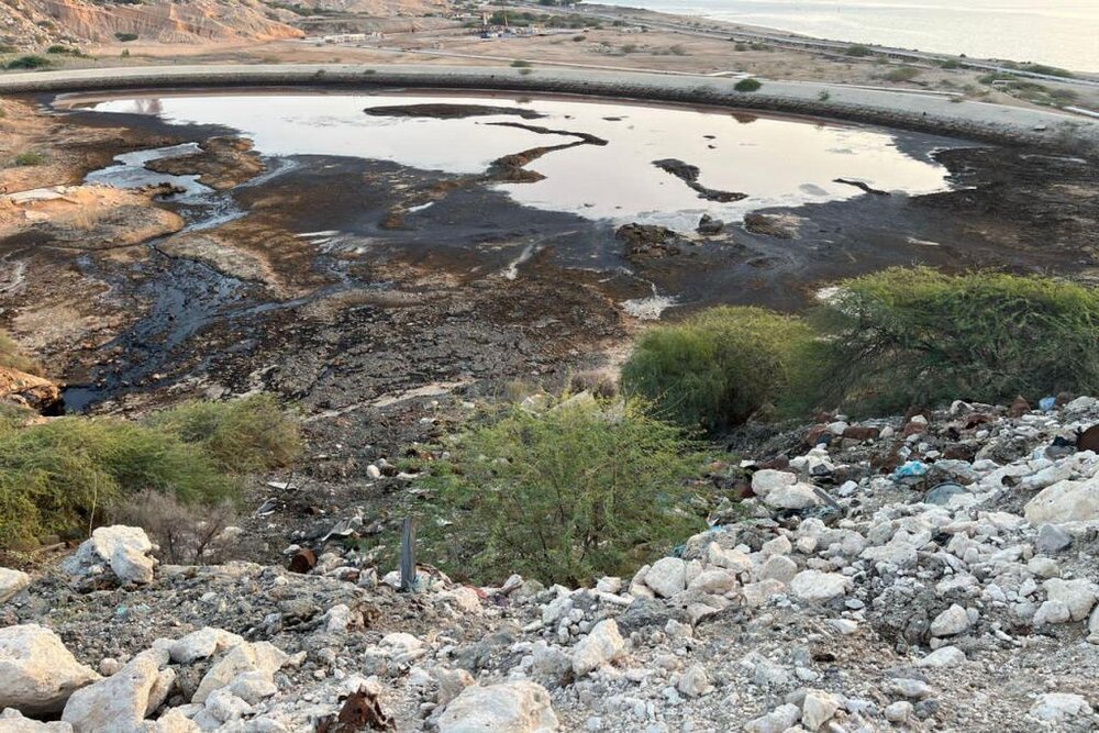 یک شرکت در جزیره خارگ به دلیل آلودگی نفتی جریمه شد