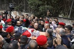 تشييع جماهيري حاشد لجثامین شهداء الاعتداء الصهیوني