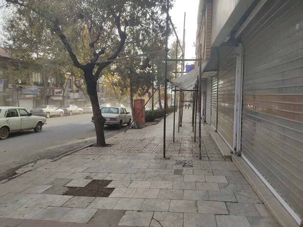 آشوبگران بازاریان سنندج راتهدید می کنند/ فشاربرای تعطیلی مغازهها