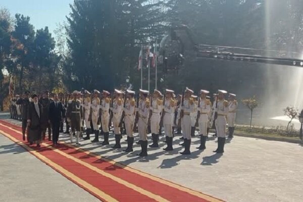 استقبال رسمی حجت الاسلام رئیسی از نخست وزیر عراق