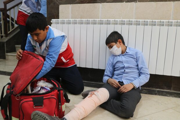 مانور سراسری زلزله و ایمنی در مدارس خراسان جنوبی برگزار شد