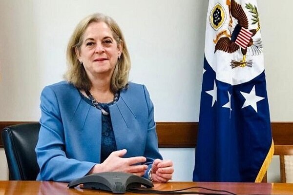 سفيرة امريكا لدى بغداد تُعلّق على لقاء منتخب بلادها مع ايران في المونديال