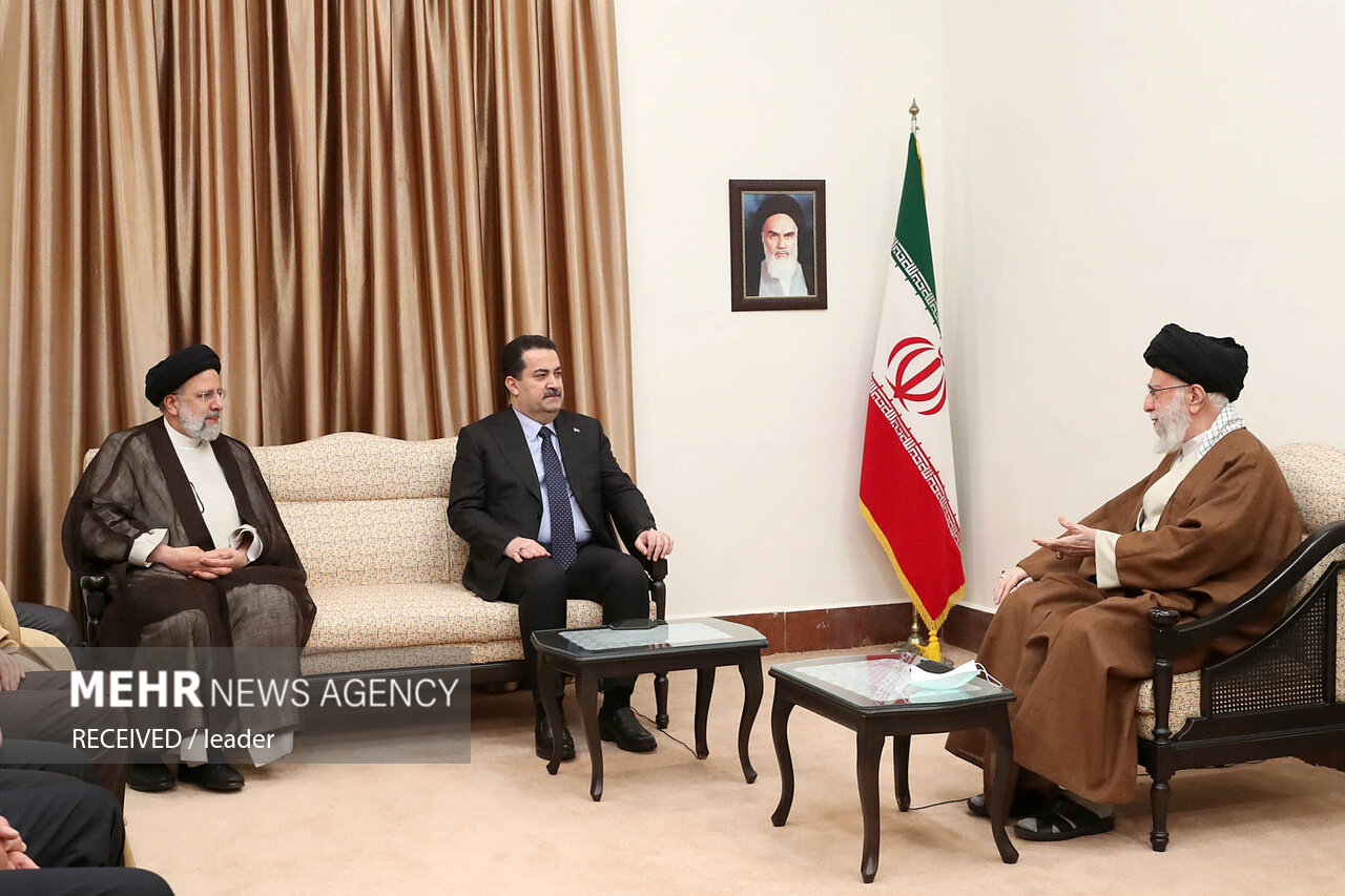 عراقی وزیراعظم کی رہبر معظم انقلاب اسلامی سے ملاقات