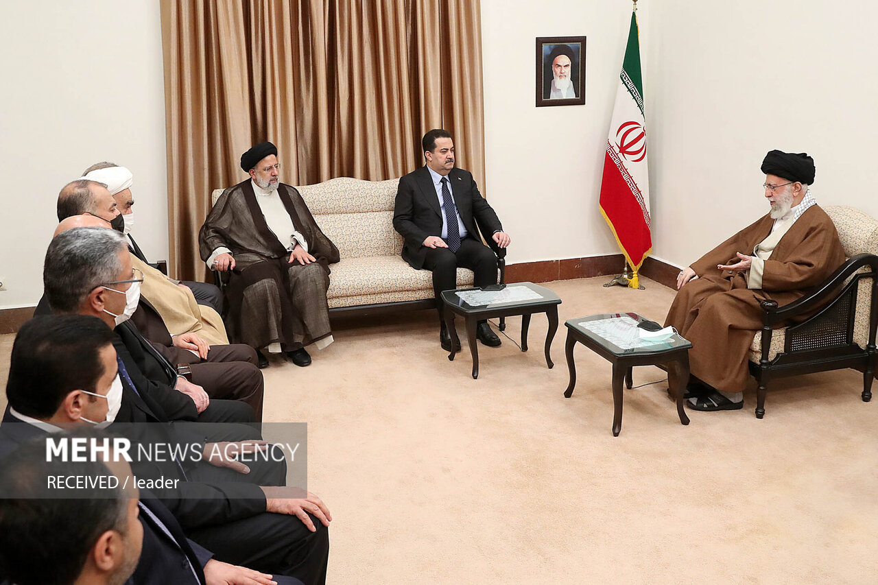 رہبر معظم انقلاب اسلامی سے عراق کے وزیراعظم کی ملاقات