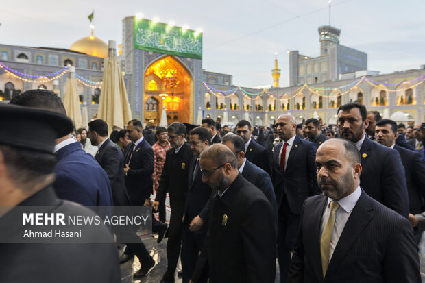 Iraqi premier's visit to Imam Reza holy shrine
