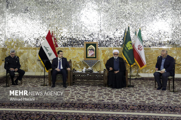 Iraqi premier's visit to Imam Reza holy shrine
