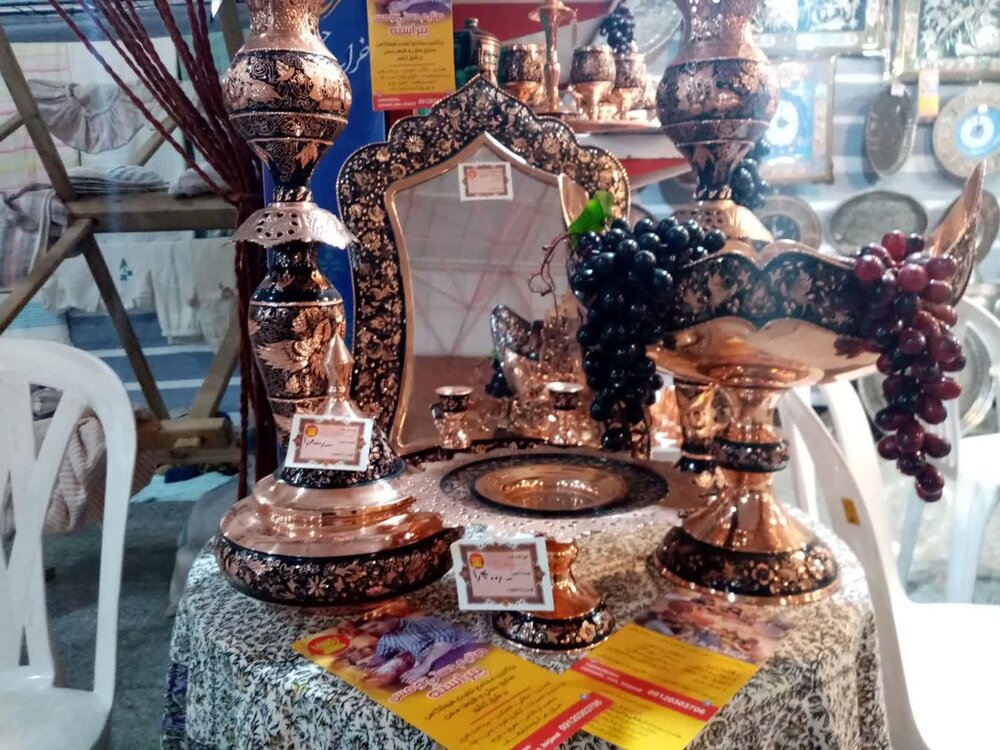رخ نمایی هنر ایرانی در نمایشگاه صنایع دستی/بازار فروش رونق گرفت