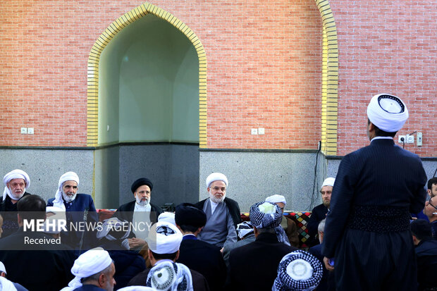 دیدار با علمای اهل سنت و شیعه در کردستان