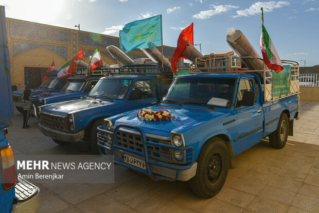 ۲۸۲ سری جهیزیه به نوعروسان نیازمند اصفهان اهدا شد ۲۸۲ سری جهیزیه به نوعروسان نیازمند اصفهان اهدا شد