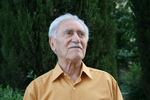 قلمهایی که خاموش شدند/از سایه و معروفی تا ندوشن