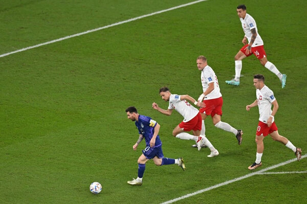 آرژانتین در جام ماند/ حذف دراماتیک مکزیک و عربستان و صعود لهستان 