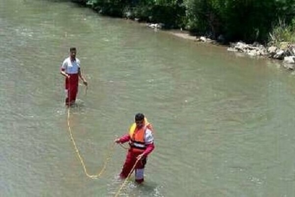 کشف جسد مردی در رودخانه کرج