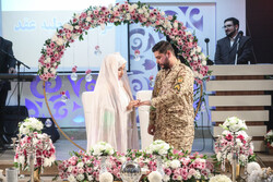 254 military couples tie the knot 