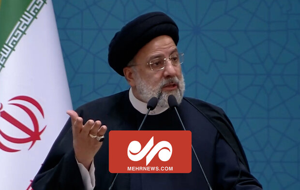 وظیفه وزرا و استانداران نظارت بر نحوه تعامل با مردم در ادارات است وظیفه وزرا و استانداران نظارت بر نحوه تعامل با مردم در ادارات است