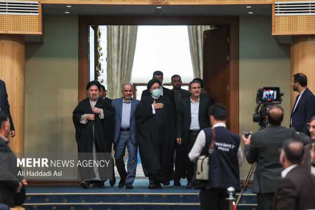 حجت الاسلام سید ابراهیم رئیسی، رئیس جمهور در همایش ملی مسئولیت اجرای قانون اساسی حضور دارد