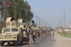 Iraqi gov. starts deploying troops to northern borders