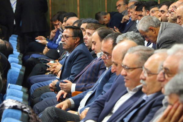 انتخاب آریا سهند تبریز به عنوان صادرکننده نمونه سال ۱۴۰۱