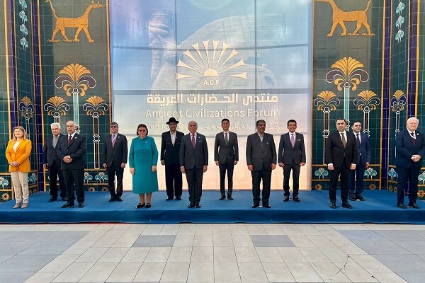 İran Turizm Bakanı'ndan Bağdat'a ziyaret İran Turizm Bakanı'ndan Bağdat'a ziyaret