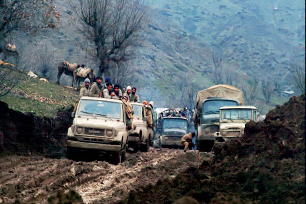 وقتی رفیقدوست پیش ژاپنیها تار سبیل گرو گذاشت