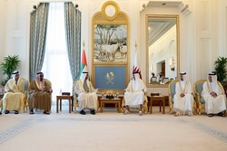 BAE Devlet Başkanı Nahyan'dan Katar'a ziyaret