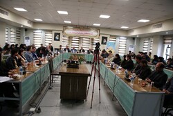 حضور مدیران لرستانی در نشست دانشجویی خانه ملی گفت‌وگوی آزاد