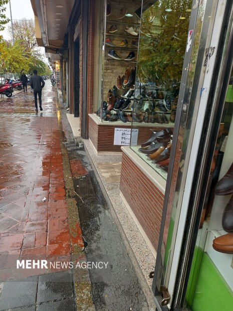 آرامش کامل در بازار لاله زار و فردوسی