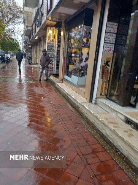 آرامش کامل در بازار لاله زار و فردوسی