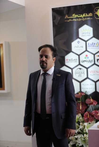 ایران میتواند بهترین تولیدکننده حباب و سرپیچ لامپ باشد