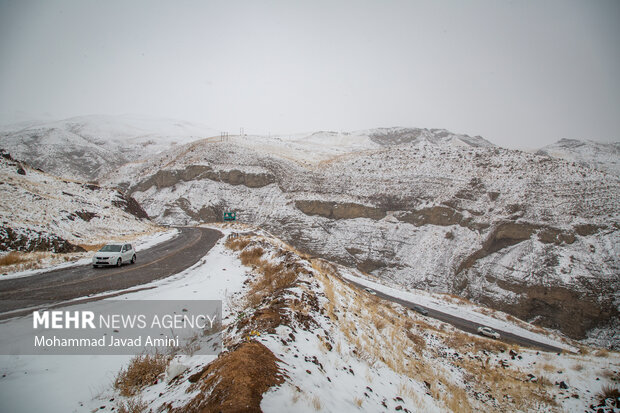 Snowfall in mountains near Qazvin
