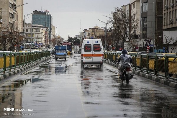 هوای بارانی تهران همچنان ناسالم برای گروه‌های حساس