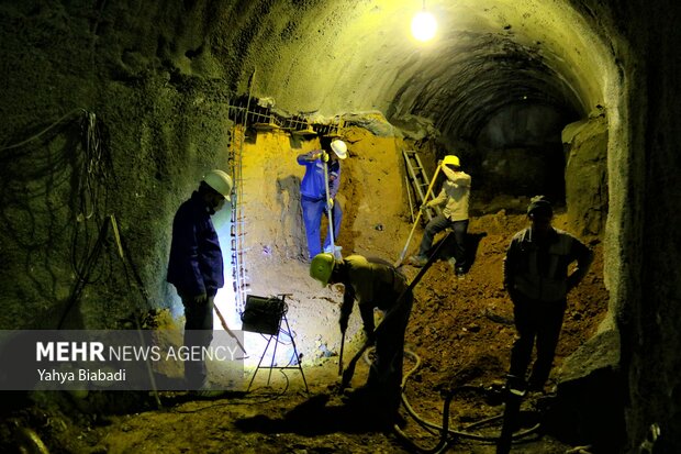 عملیات اجرایی پروژه قطار شهری کرمانشاه