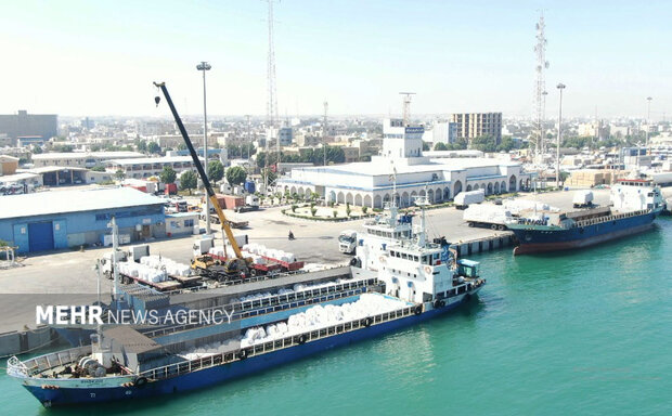 راه اندازی خط دریایی بندر آبادان به بندر سیبه در آینده نزدیک راه اندازی خط دریایی بندر آبادان به بندر سیبه در آینده نزدیک