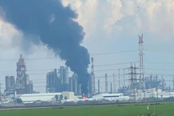 Massive fire reported at petrochemical plant in Haifa 