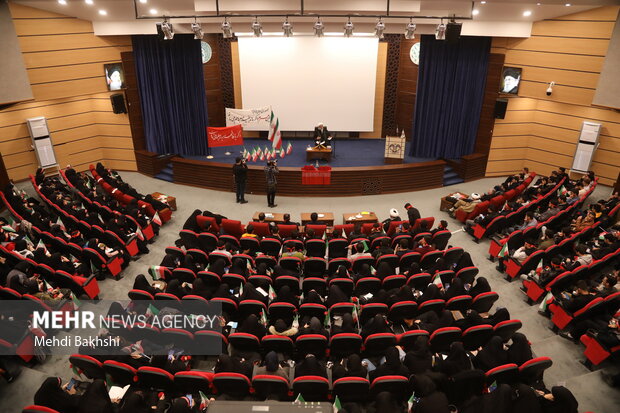 برگزاری ۲۰ برنامه به مناسبت روز دانشجو در دانشگاه علوم پزشکی مشهد