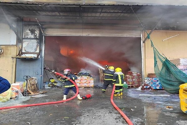 Huge fire rips through Karbala holy city in Iraq