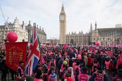 ادامه اعتراضات در انگلیس؛ نوبت به کارکنان ریلی رسید