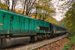 حمل ریلی کلینکر سیمان دورود به شلمچه آغاز شد